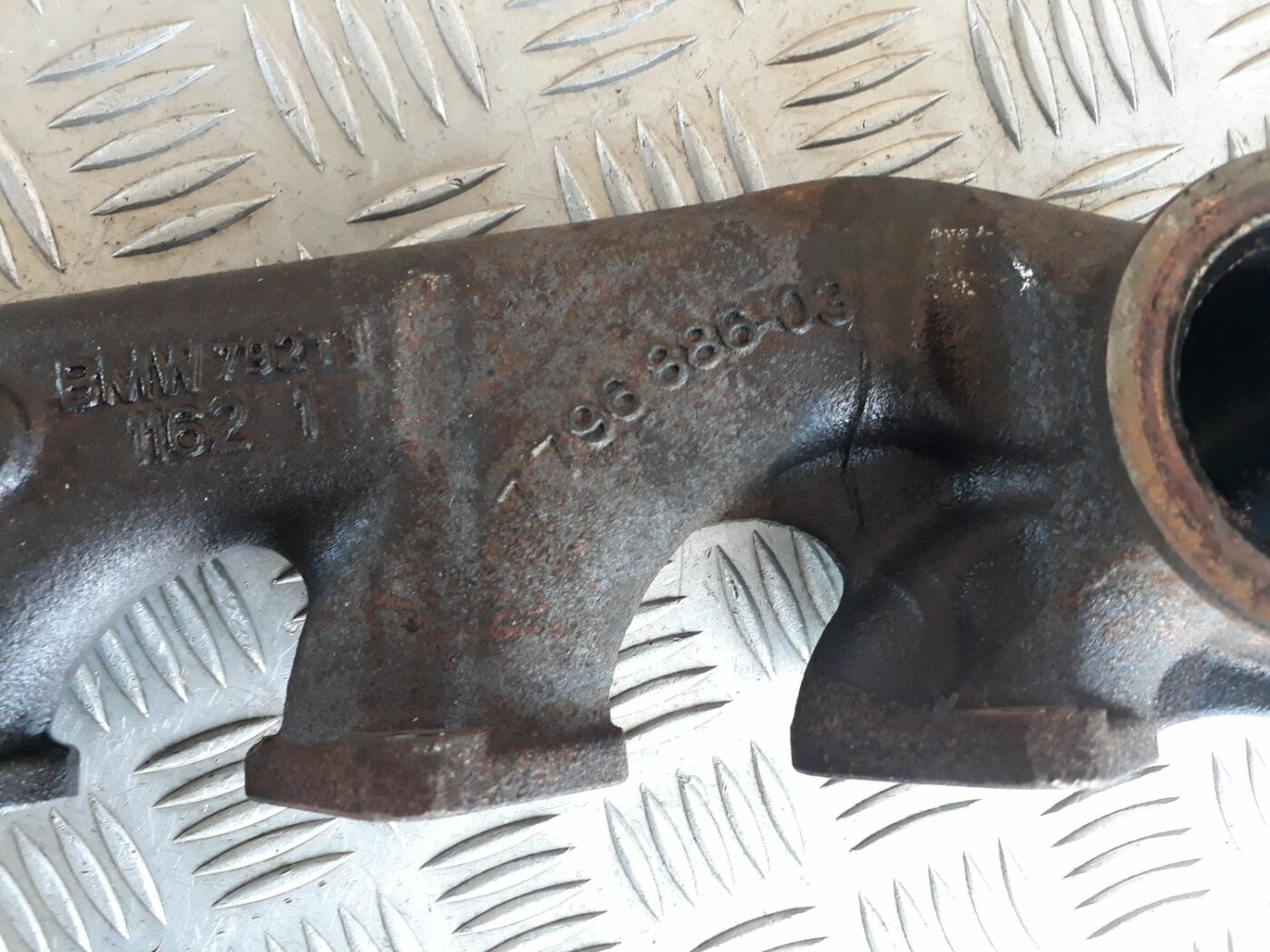 Izplūdes kolektors priekš BMW 530D E61 2006 TOURING BLUE 4 Izplūdes kolektors priekš BMW 530D E61 2006 TOURING BLUE