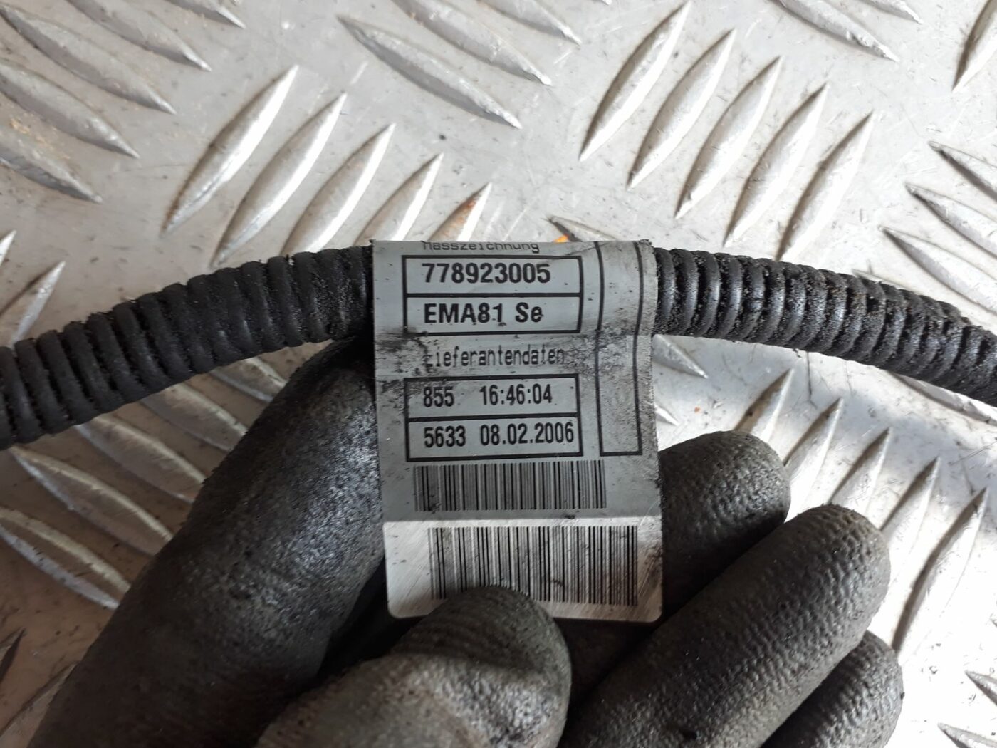 Kvēlsveču vadi priekš BMW 530D E61 2006 TOURING BLUE 2 Kvēlsveču vadi priekš BMW 530D E61 2006 TOURING BLUE