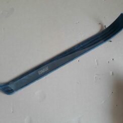 Sliekšņa priekšēja kreisa uzlika (salonā) priekš BMW 530D E61 2006 TOURING BLUE