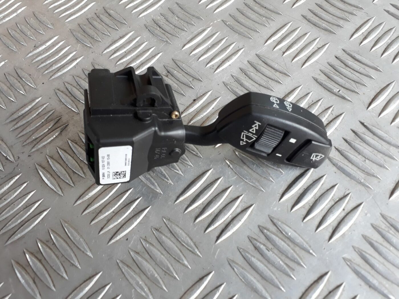 Stikla tīrītāja slēdzis priekš BMW 530D E61 2006 TOURING BLUE