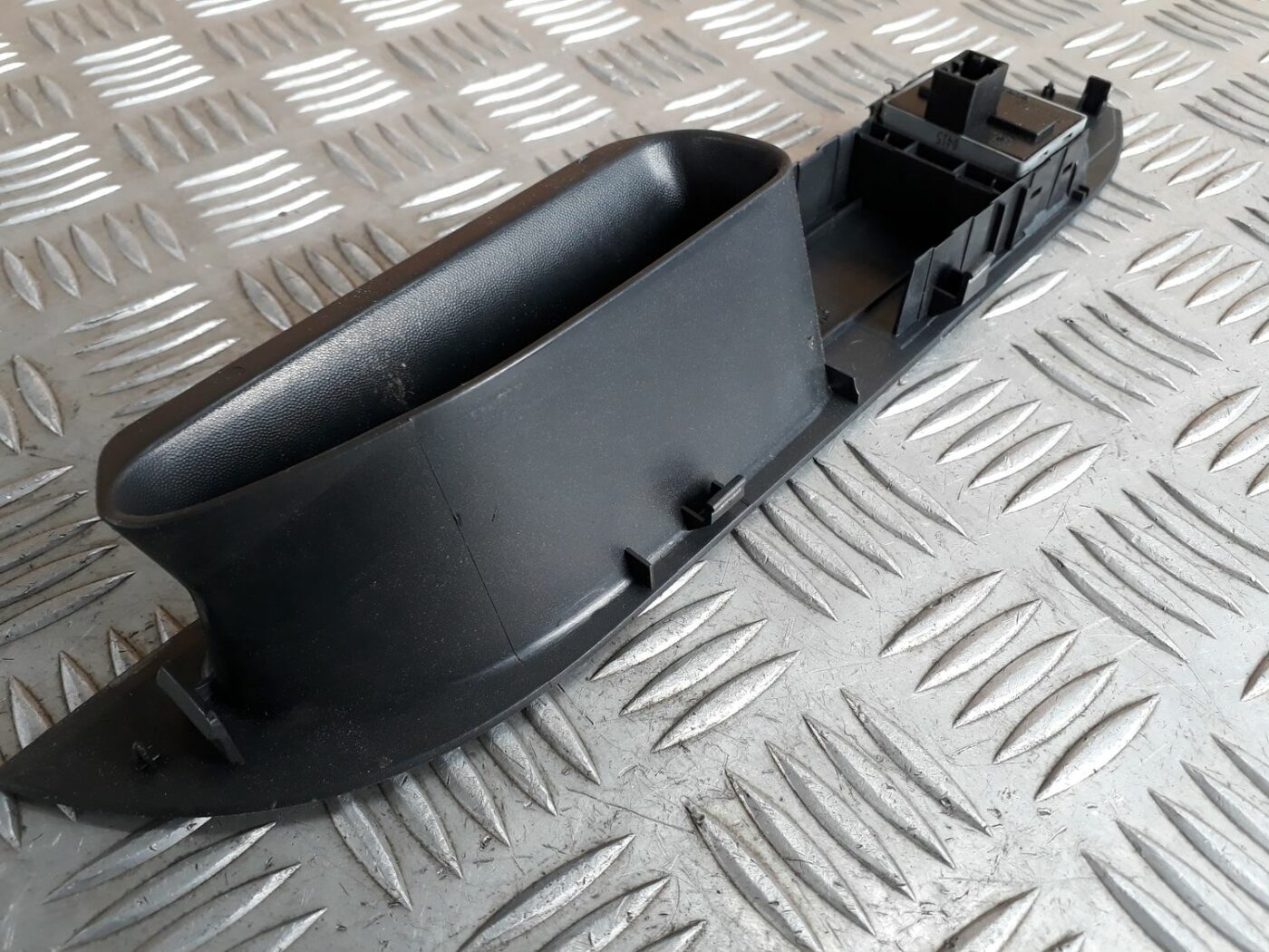 Šofera durvju slēdža pogas priekš SEAT IBIZA 2005