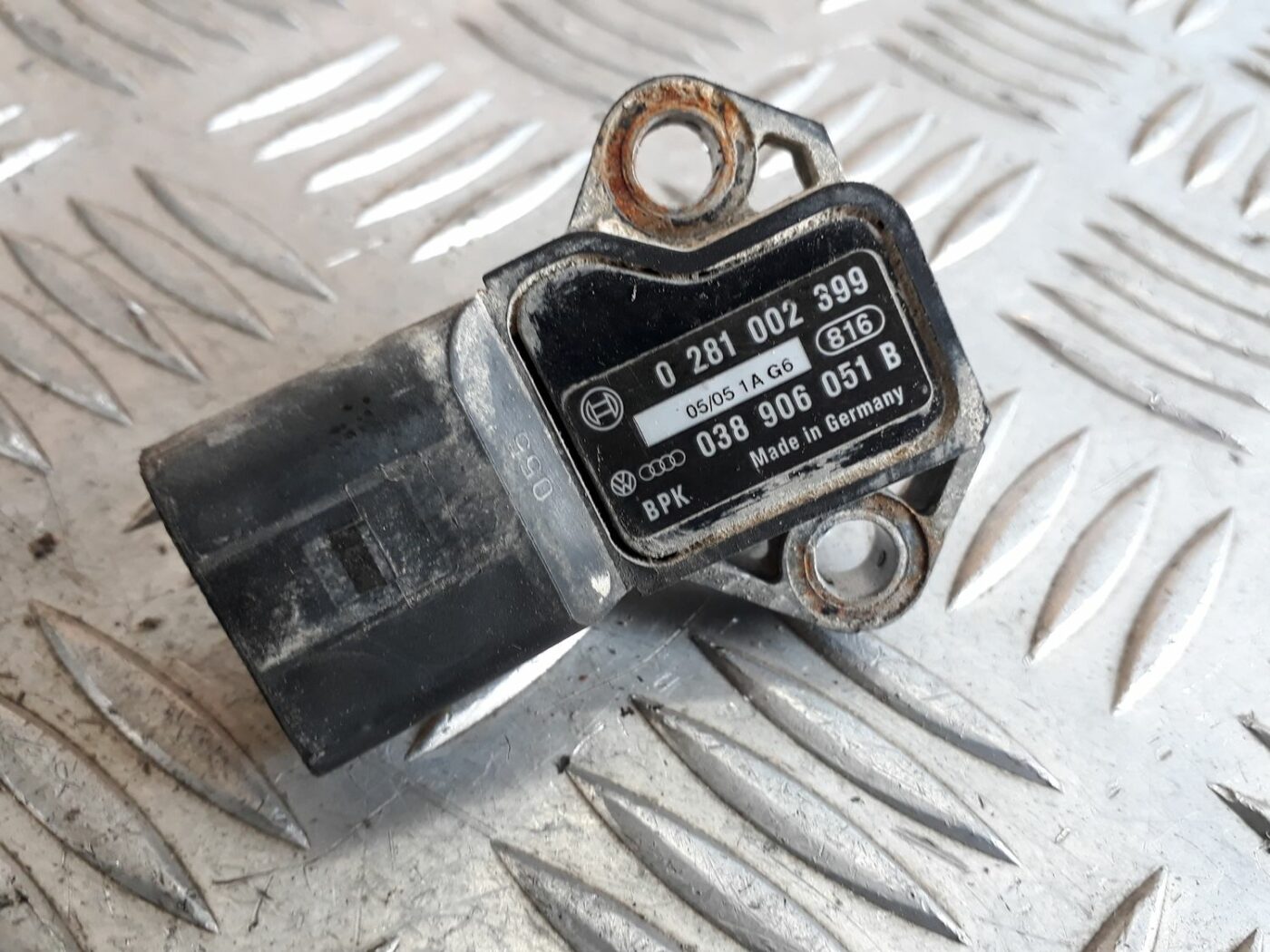 Ieplūdes kolektora spiediena devējs priekš SEAT IBIZA 2005 3 Ieplūdes kolektora spiediena devējs priekš SEAT IBIZA 2005