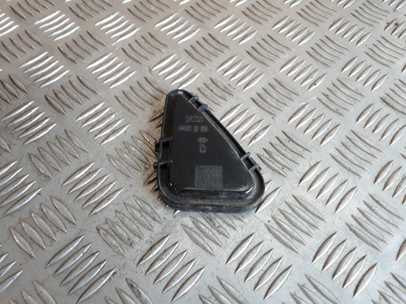 Priekšēja luktura vāks priekš SEAT IBIZA 2005 1 Priekšēja luktura vāks priekš SEAT IBIZA 2005