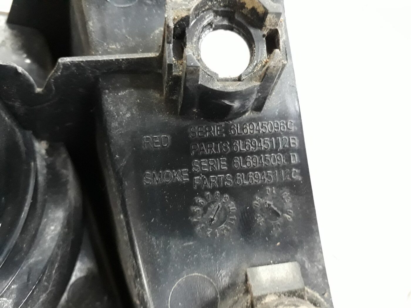 Aizmugurējais labais lukturis priekš SEAT IBIZA 2005