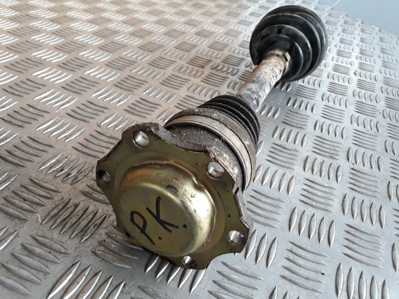 Pusass priekšējā kreisā priekš SEAT IBIZA 2005