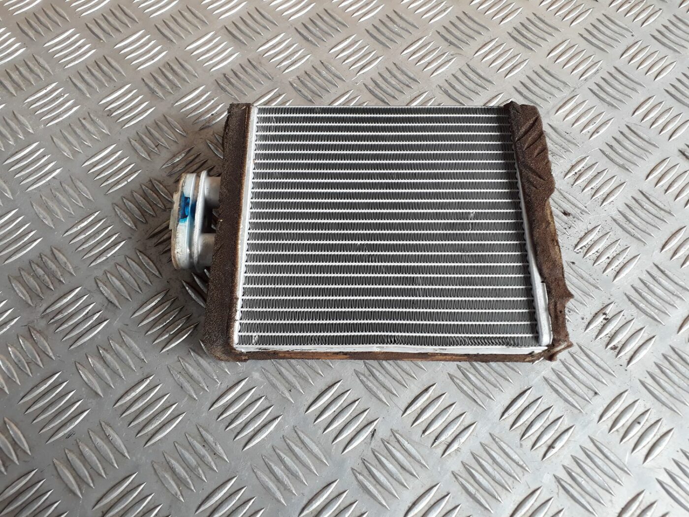 Apsildes sistēmas radiators priekš SEAT IBIZA 2005