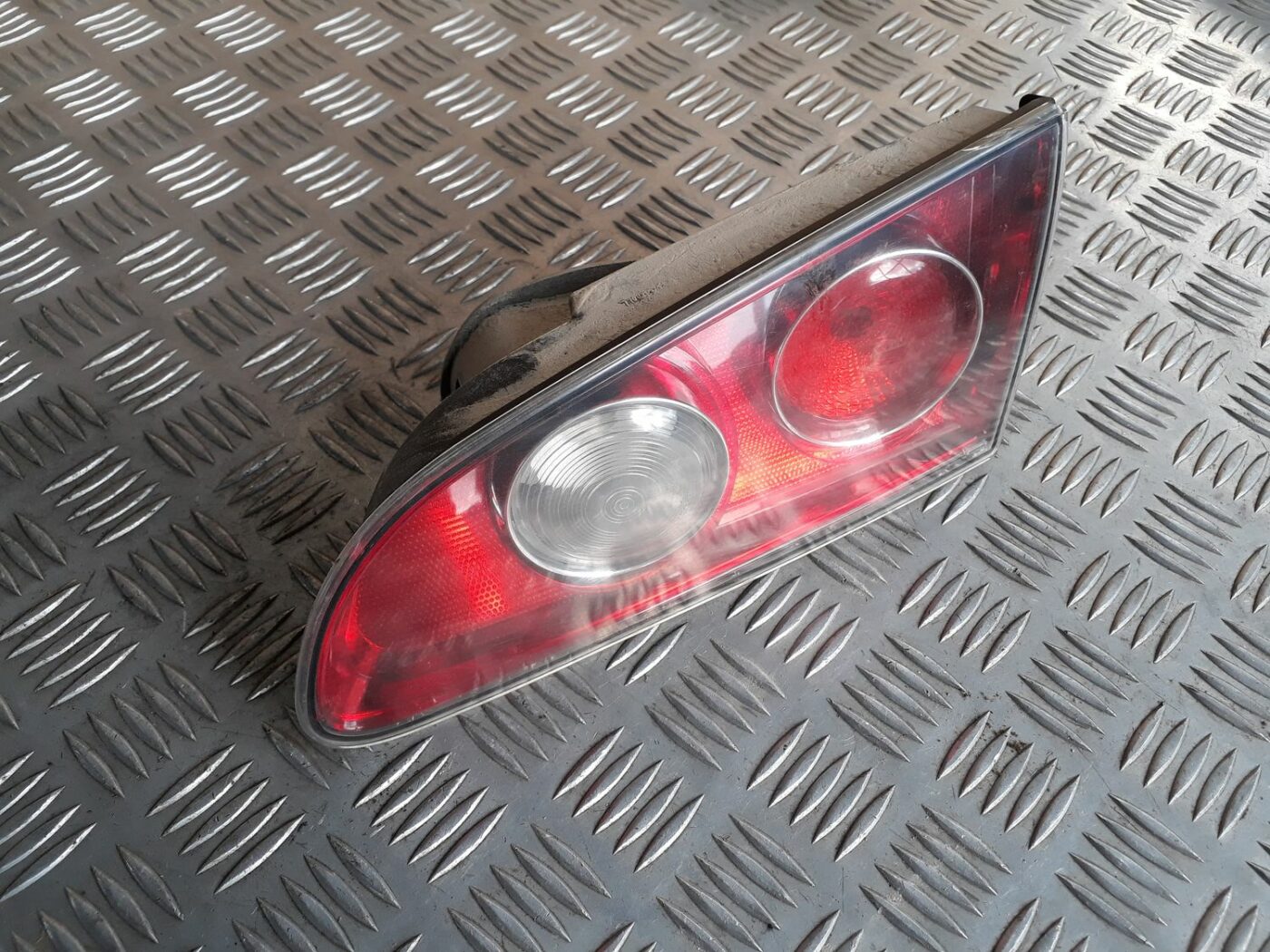 Bagāžnieka vāka labais lukturis priekš SEAT IBIZA 2005