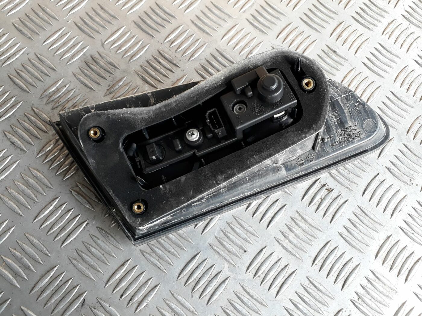 Bagāžnieka vāka labais lukturis priekš SEAT IBIZA 2005