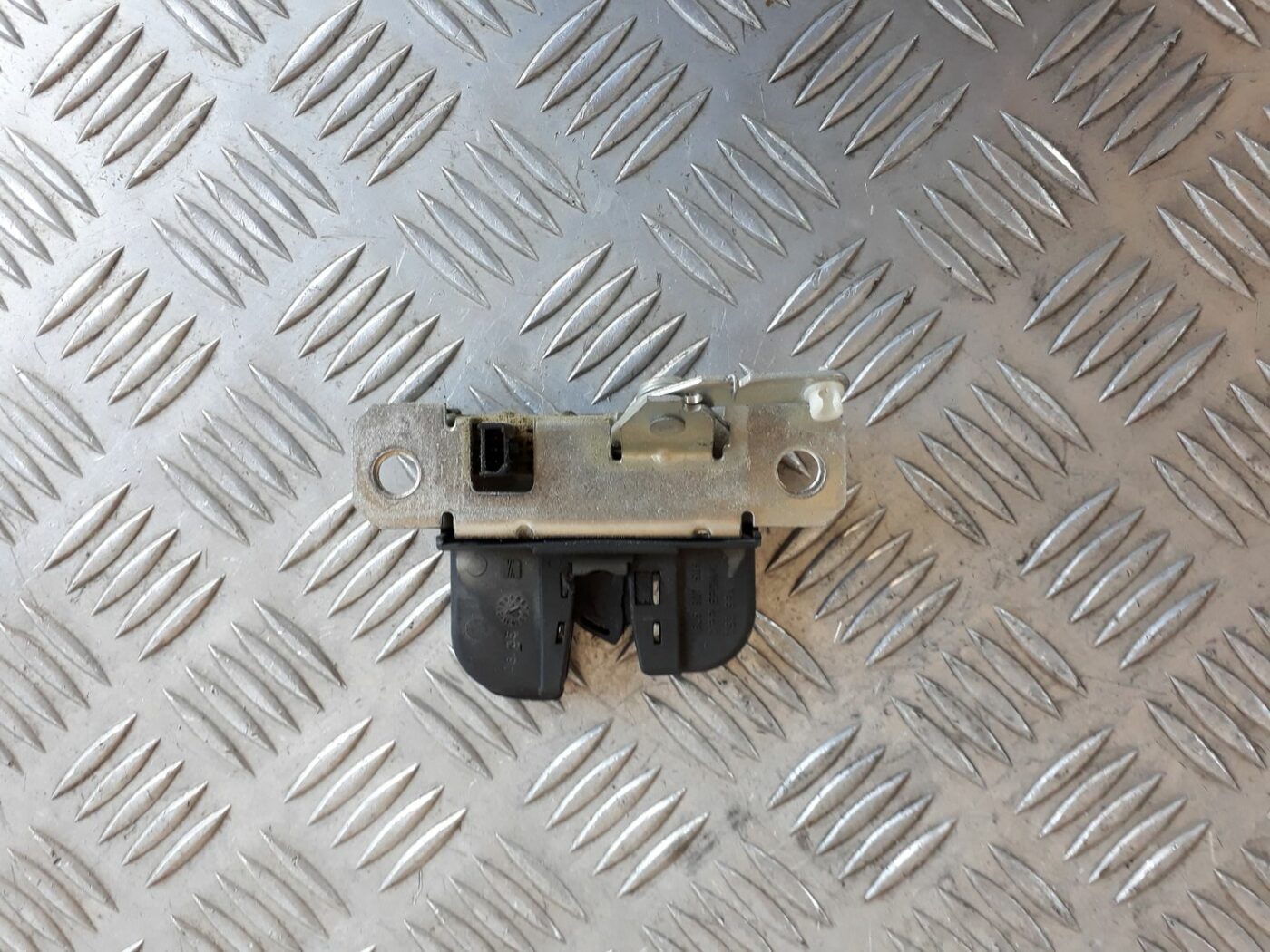 Bagāžnieka vāka slēdzene priekš SEAT IBIZA 2005