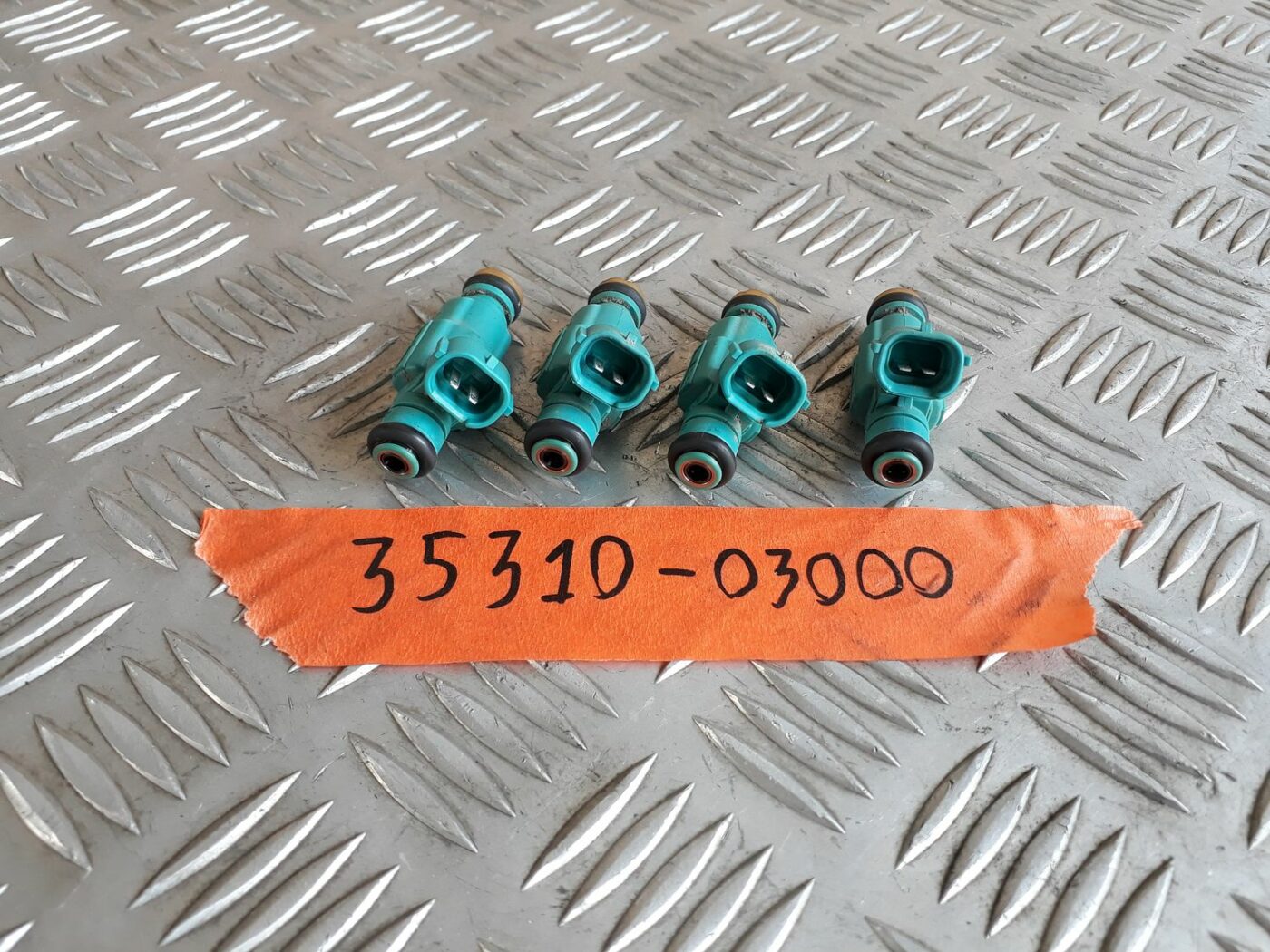 Degvielas smidzinātājs priekš HYUNDAI I20 2011 2 Degvielas smidzinātājs priekš HYUNDAI I20 2011