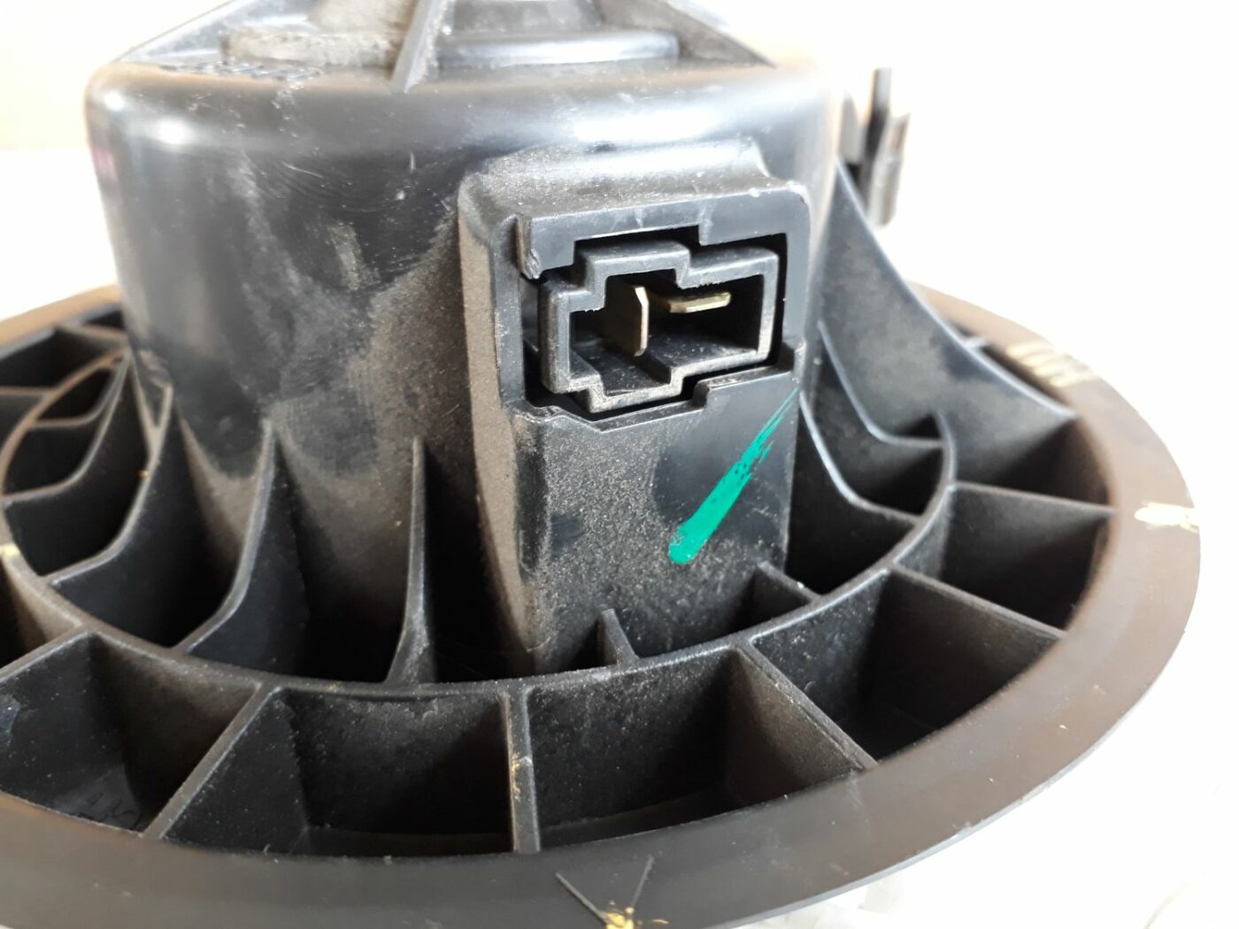 Salona ventilators priekš HYUNDAI I20 2011 4 Salona ventilators priekš HYUNDAI I20 2011