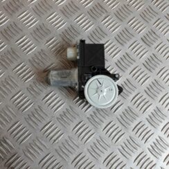 Elektrisko stiklu motors priekš HYUNDAI I20 2011