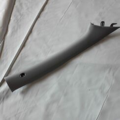 Priekšējas salona statnes apdare priekš HYUNDAI I20 2011