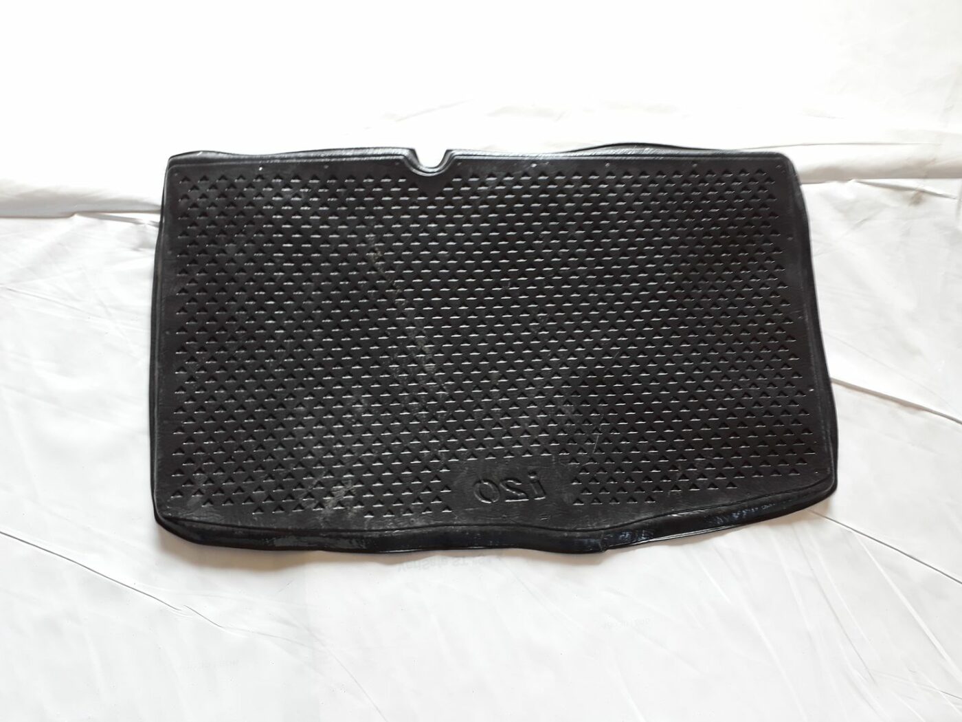 Bagāžnieka nodalījuma paklājs priekš HYUNDAI I20 2011