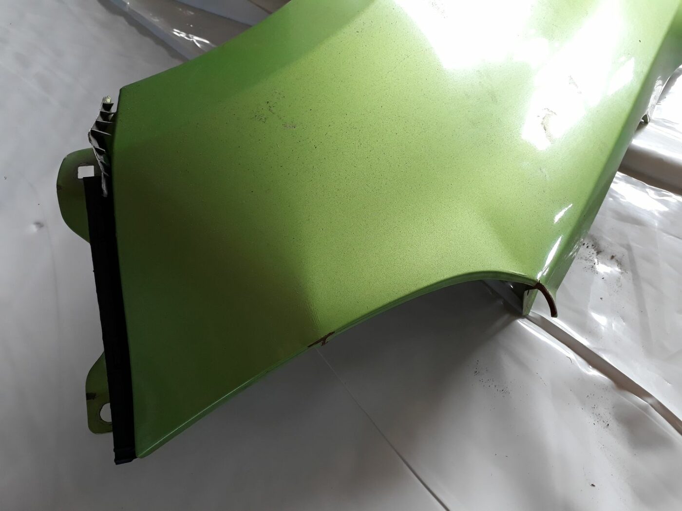 Priekšējais labais spārns priekš HYUNDAI I20 2011