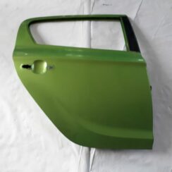 Aizmugurējās labās durvis priekš HYUNDAI I20 2011