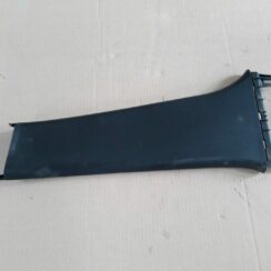 Vidējas salona statnes apdare priekš AUDI A4 1999