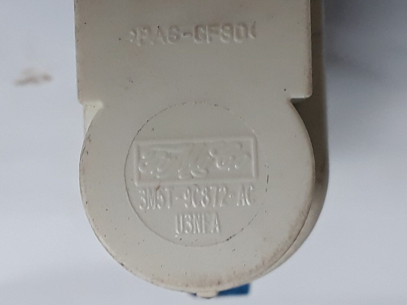 Bremžu signāla slēdzis priekš VOLVO V70 2010 3 Bremžu signāla slēdzis priekš VOLVO V70 2010