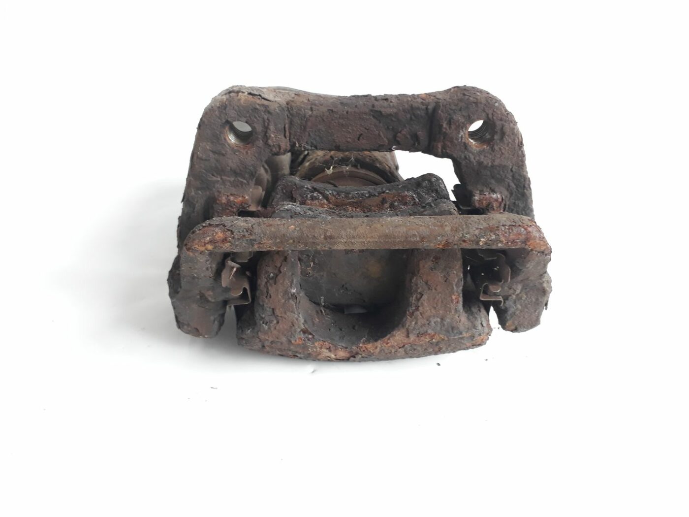 Aizmugurējais labais suports priekš VOLVO V70 2010 2 Aizmugurējais labais suports priekš VOLVO V70 2010