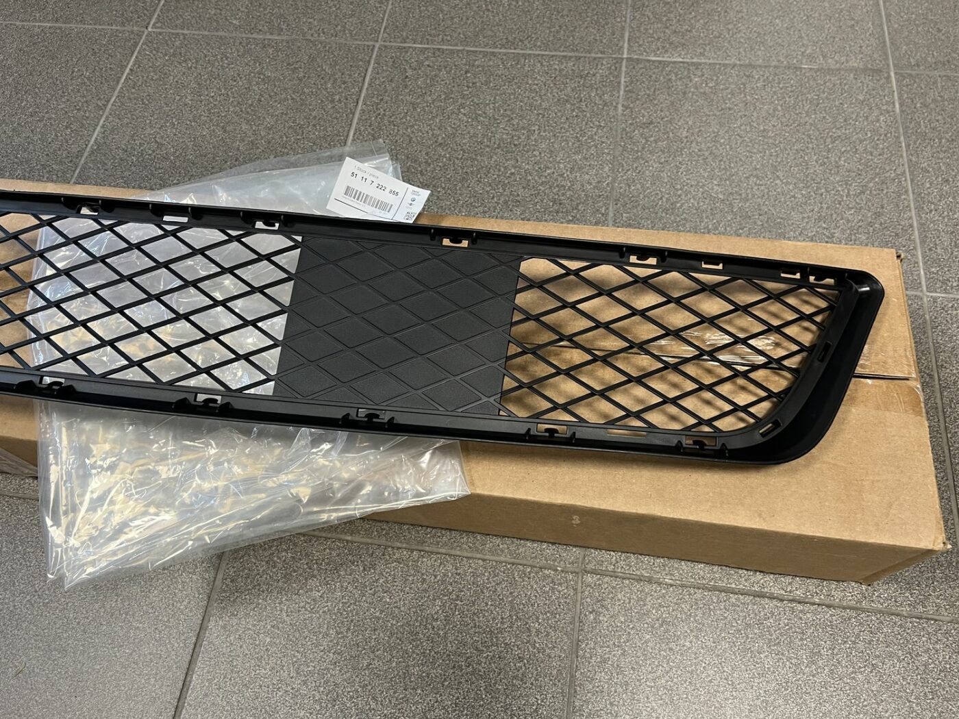 Bufera reste priekš BMW X5 E70 2006-2013 5 Bufera reste priekš BMW X5 E70 2006-2013