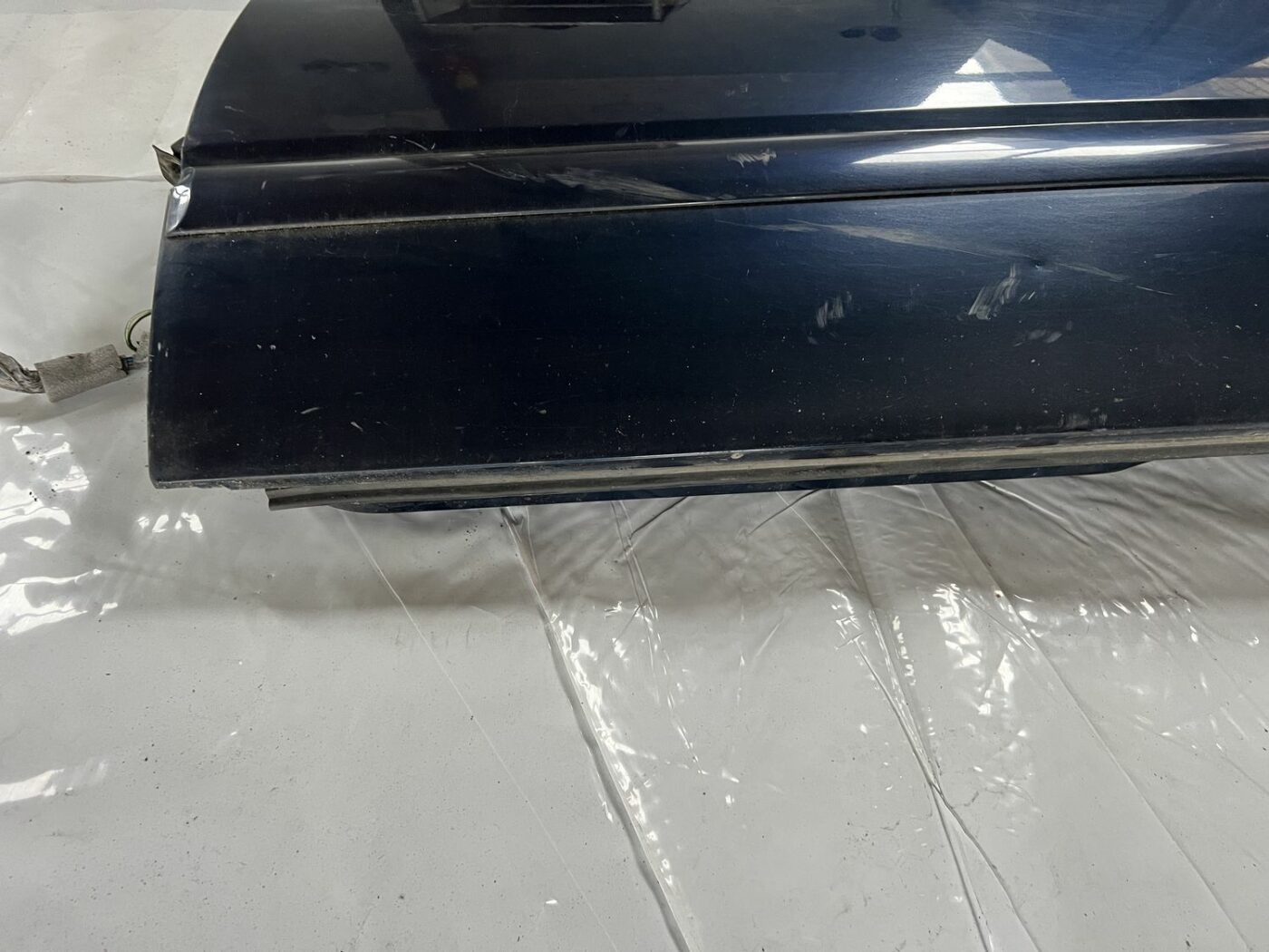 Priekšējās kreisās durvis priekš VOLVO V70 2000