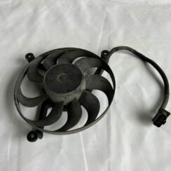 Dzesēšanas radiatora ventilators priekš AUDI A4 2001 SEDAN