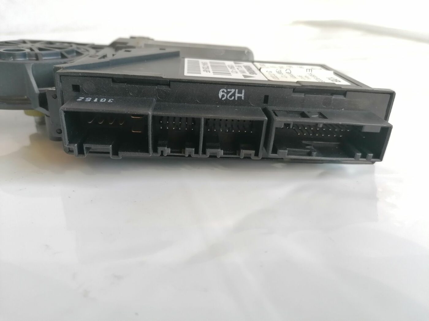 Elektrisko stiklu motors priekš AUDI A4 2001 SEDAN