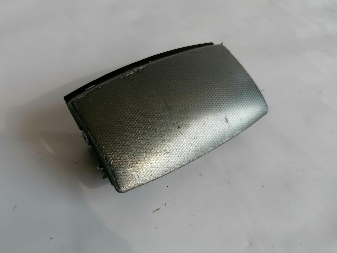 Pelnu trauks priekš AUDI A4 2001 SEDAN 6 Pelnu trauks priekš AUDI A4 2001 SEDAN