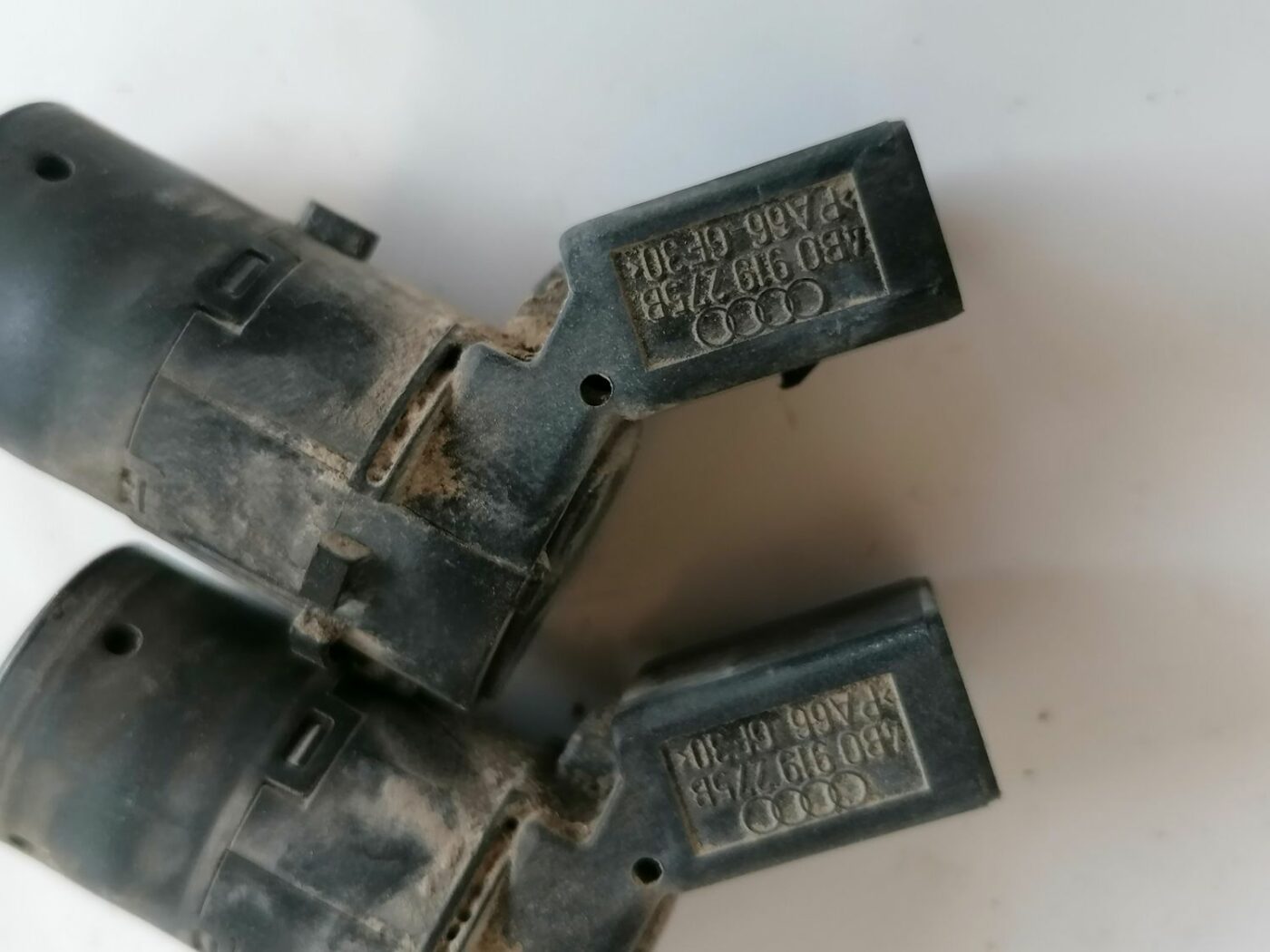 Parkošanās devējs priekš AUDI A4 2001 SEDAN 3 Parkošanās devējs priekš AUDI A4 2001 SEDAN