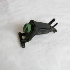 Stūres pastiprinātāja tvertne priekš AUDI A4 2001 SEDAN