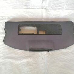 Bagāžnieka nodalījuma plaukts priekš AUDI A4 2001 SEDAN