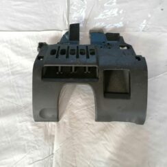 Mērinstrumentu paneļa apdare (zem stūres) priekš AUDI A4 2001 SEDAN