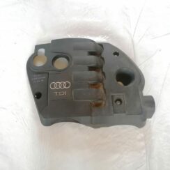 Dzinēja dekoratīvais vāks priekš AUDI A4 2001 SEDAN