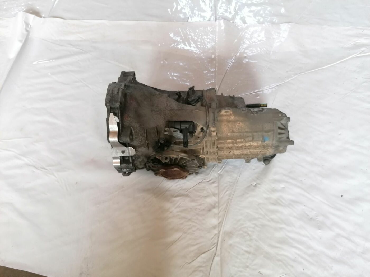 Mehāniska pārnesumkārba priekš AUDI A4 2001 SEDAN