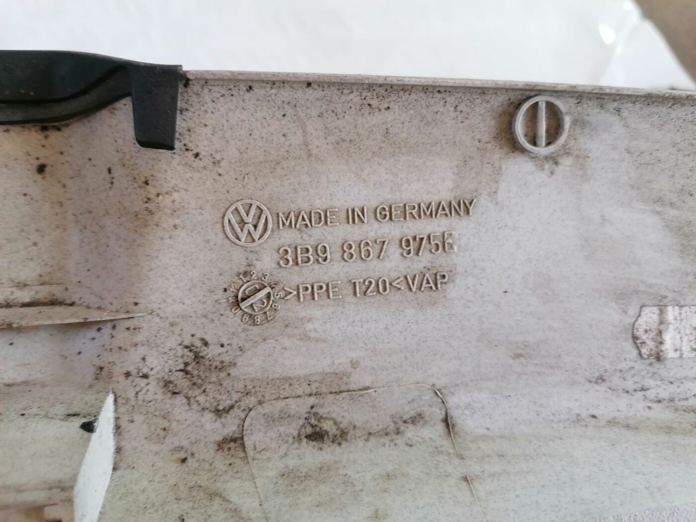 Bagāžnieka vāka apdare priekš VW PASSAT 2003 UNIVERSAL BLUE 3 Bagāžnieka vāka apdare priekš VW PASSAT 2003 UNIVERSAL BLUE