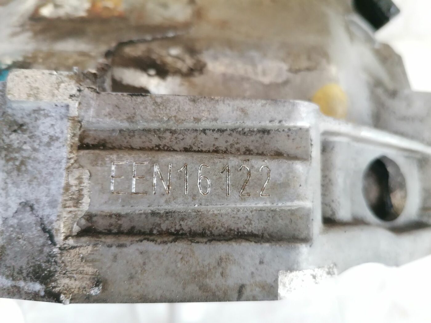 Mehāniska pārnesumkārba priekš VW PASSAT 2003 UNIVERSAL BLUE