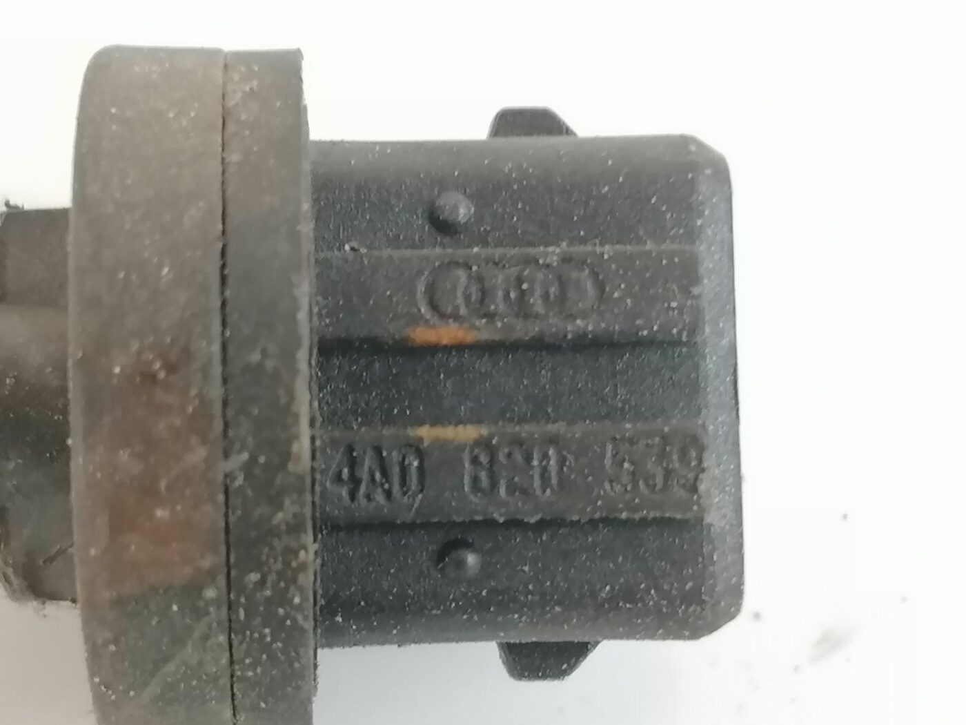 Temperatūras devejs priekš VW PASSAT 2003 UNIVERSAL BLUE 3 Temperatūras devejs priekš VW PASSAT 2003 UNIVERSAL BLUE