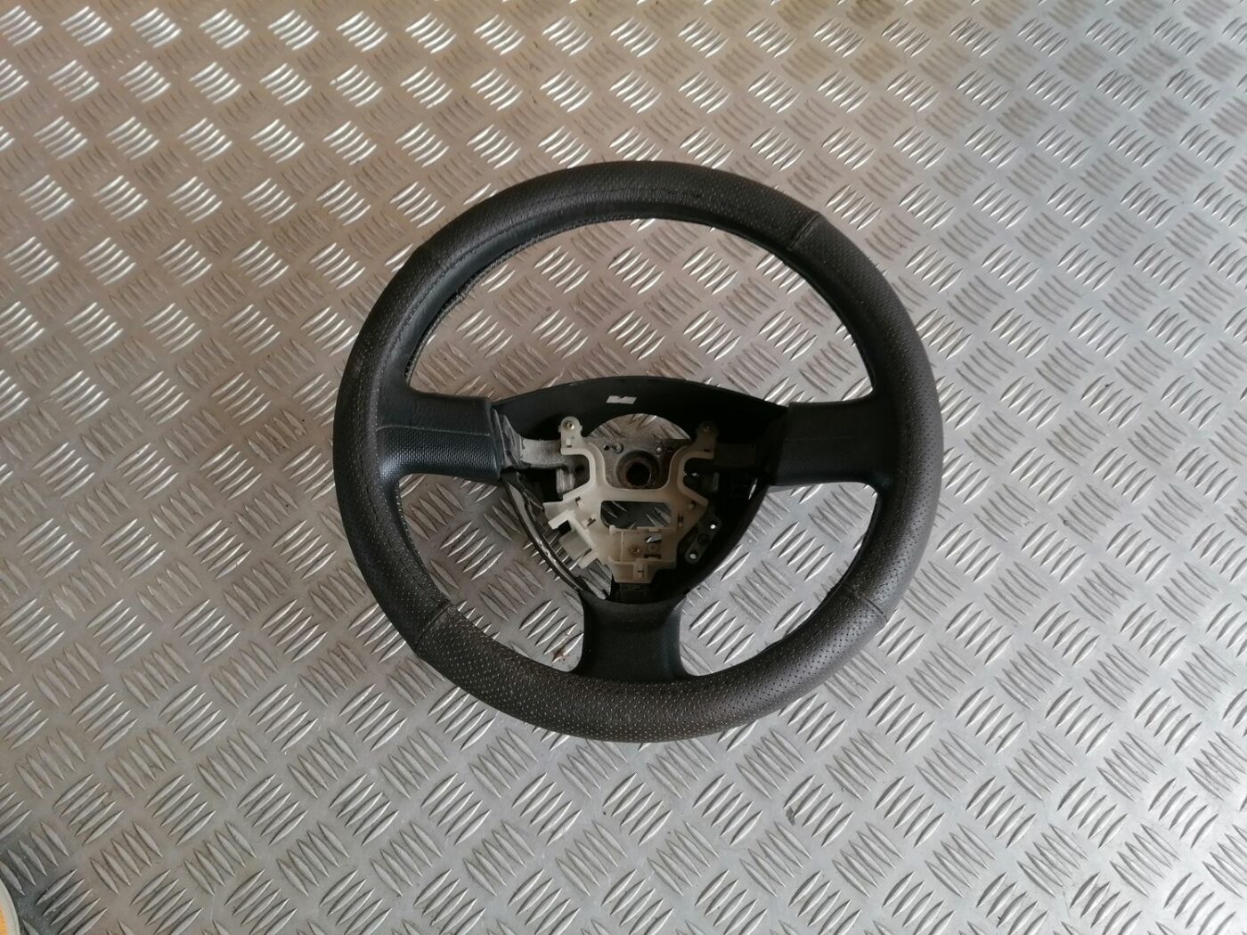 Stūre priekš HONDA CIVIC 2004