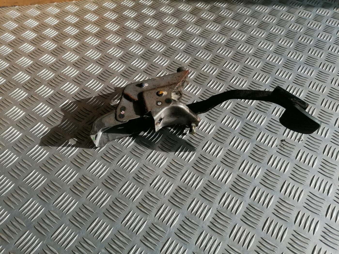 Sajūga pedālis priekš HONDA CIVIC 2004 1 Sajūga pedālis priekš HONDA CIVIC 2004