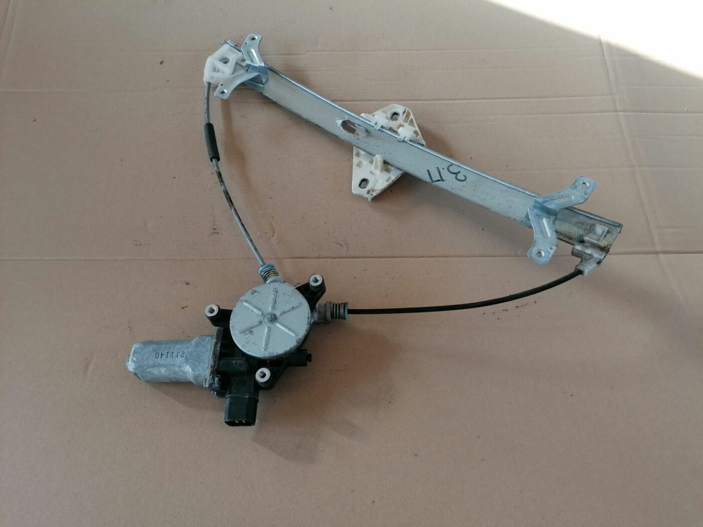 Stikla pacelšanas mehānisms priekšējais labais priekš HONDA ACCORD 2003 SILVER