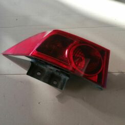 Aizmugurējais kreisais lukturis priekš HONDA ACCORD 2003 SILVER