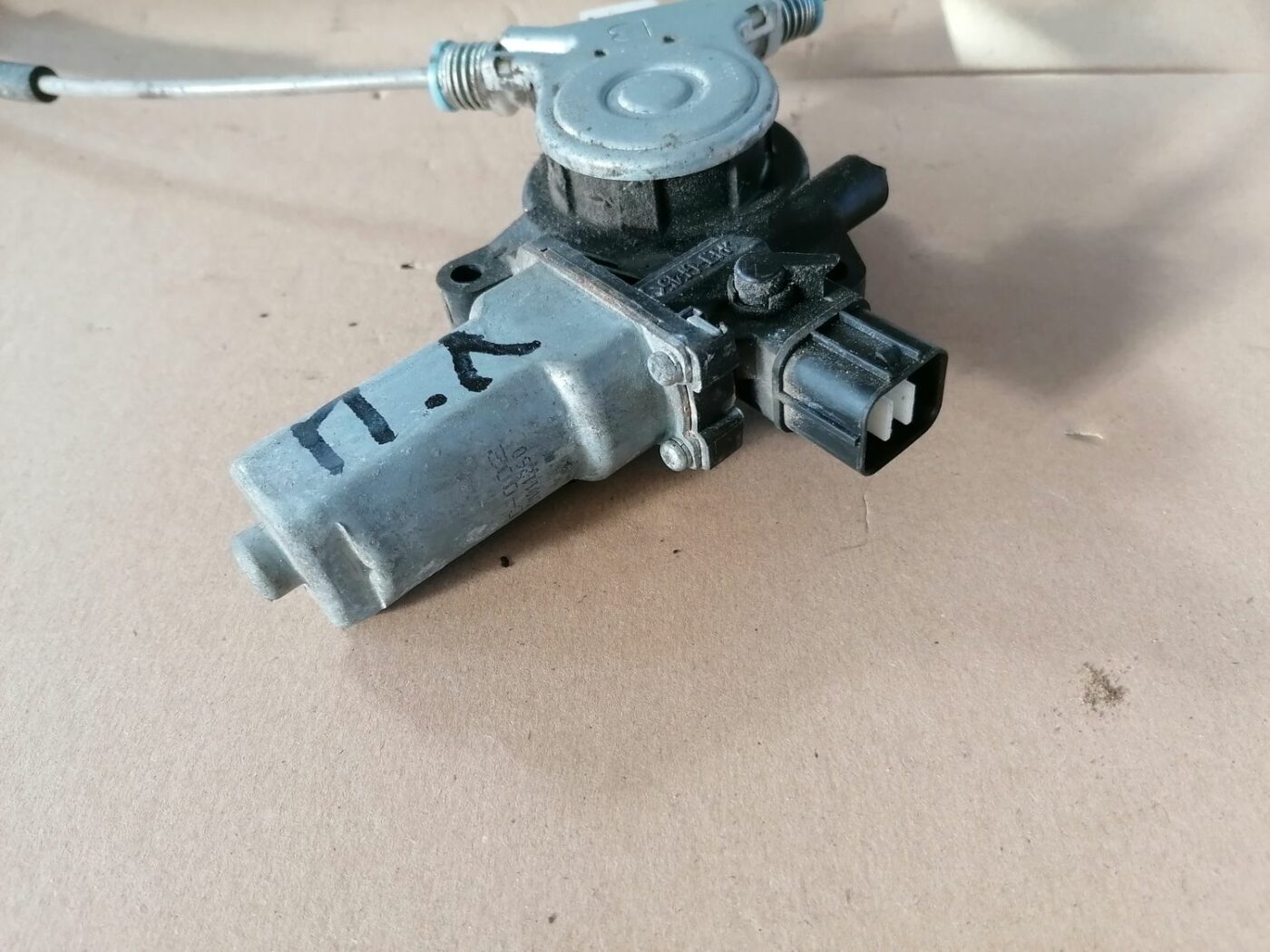 Stikla pacelšanas mehānisms priekšējais kreisais priekš HONDA ACCORD 2003 SILVER 3 Stikla pacelšanas mehānisms priekšējais kreisais priekš HONDA ACCORD 2003 SILVER