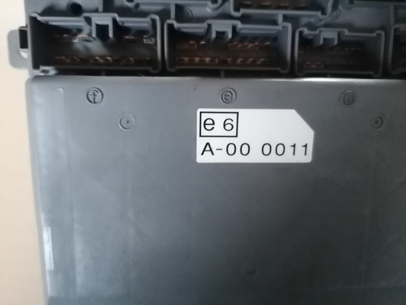 Drošinātāju bloks priekš HONDA ACCORD 2003 SILVER