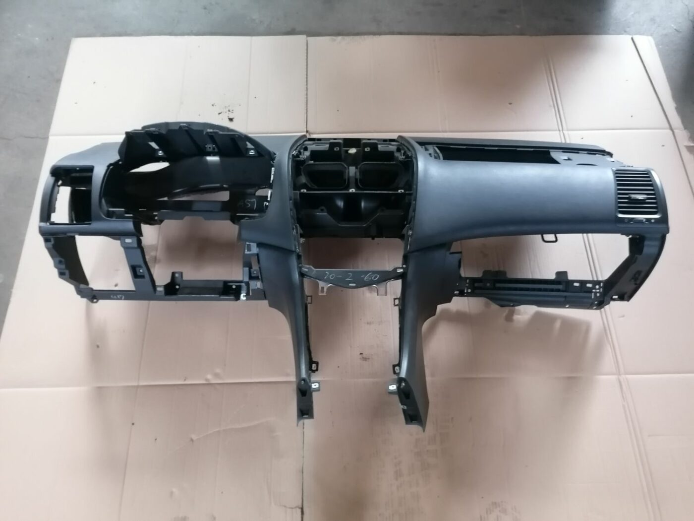 Mērinstrumentu panelis priekš HONDA ACCORD 2003 SILVER 1 Mērinstrumentu panelis priekš HONDA ACCORD 2003 SILVER