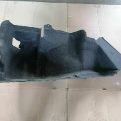 Bagāžnieka nodalījuma sānu apdare priekš HONDA ACCORD 2003 SILVER