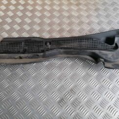 Vējstikla uzlikas (deflektora) režģis priekš HONDA ACCORD 2003 SILVER