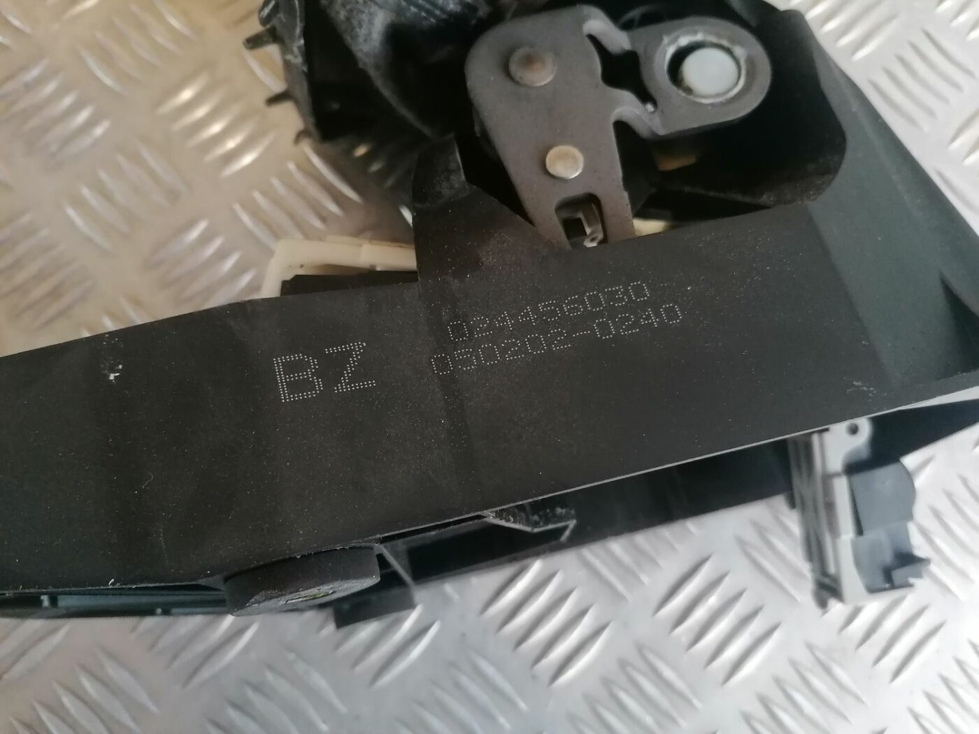 Ātrumu pārslēgšanas slēdzis priekš OPEL VECTRA C 2002