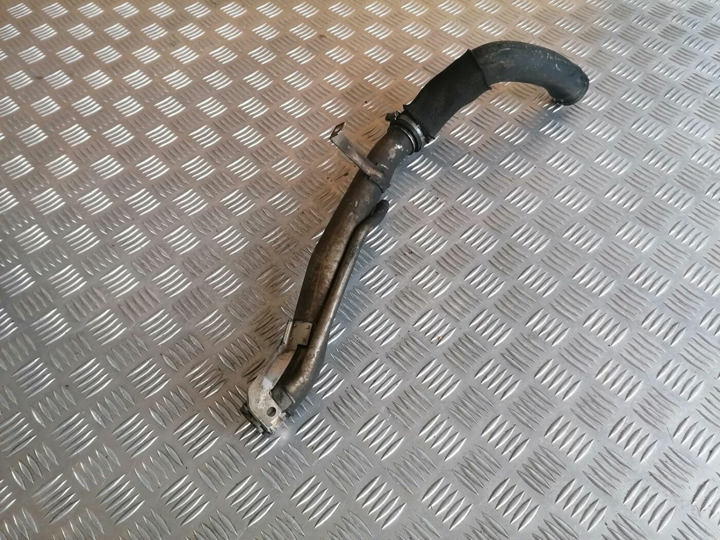 Interkulera caurule priekš OPEL VECTRA C 2002