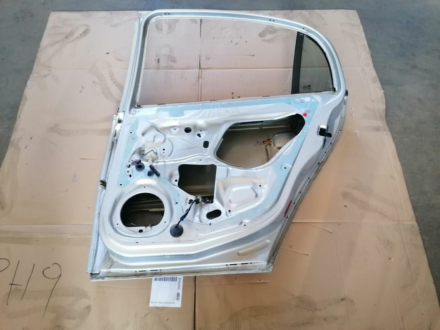 Aizmugurējās labās durvis priekš OPEL VECTRA C 2002