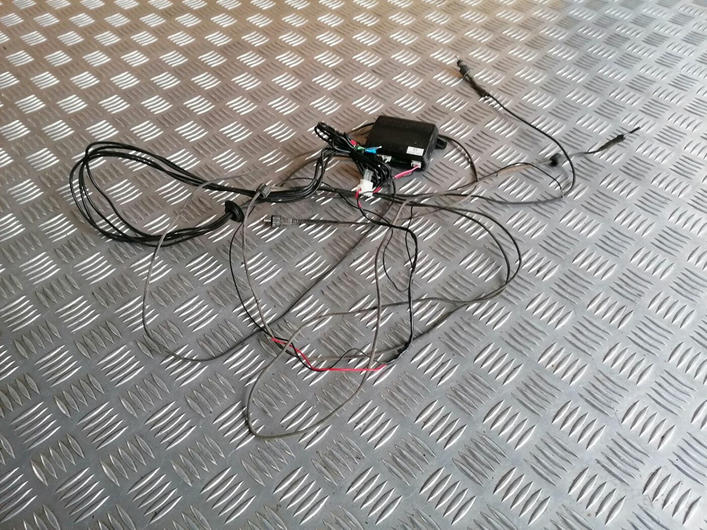 Parkošanās devēju vadības bloks priekš HONDA ACCORD 2008